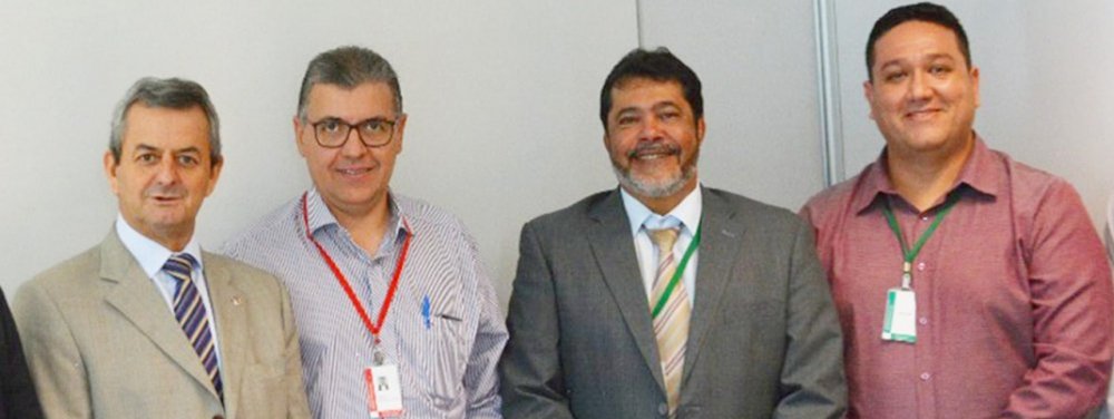 SANTA CASA DE SÃO SEBASTIÃO DO PARAÍSO E DEPUTADO ANTONIO CARLOS ARANTES FAZ REUNIÃO EMERGENCIAL COM O SECRETÁRIO DE SAÚDE DE MINAS GERAIS
